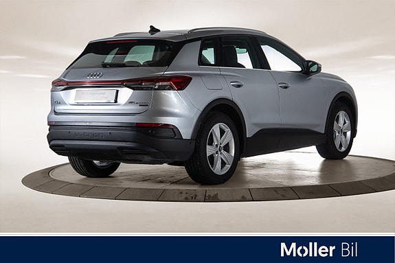 Audi Q4 e-tron 5 of 30