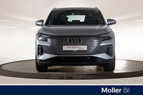 Audi Q4 e-tron 3 of 30