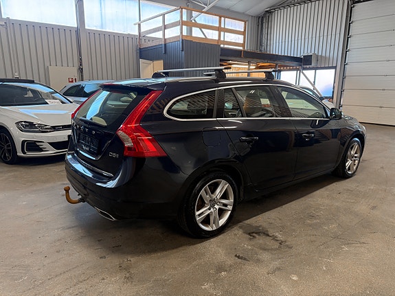 Volvo V60 7 of 30