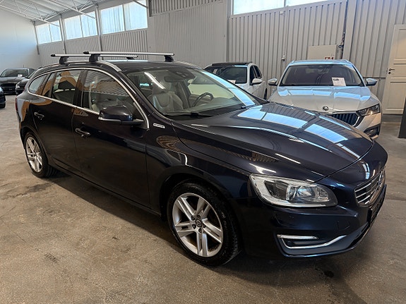 Volvo V60 5 of 30