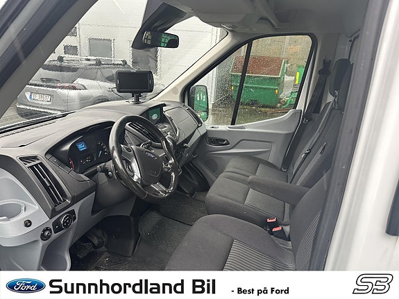 Ford Transit 5 of 5