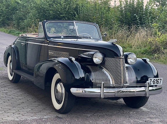 Cadillac 6 of 12