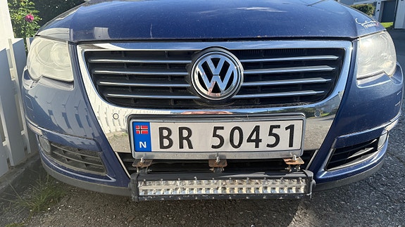 Volkswagen Passat 21 of 22
