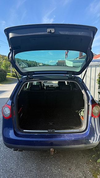 Volkswagen Passat 20 of 22