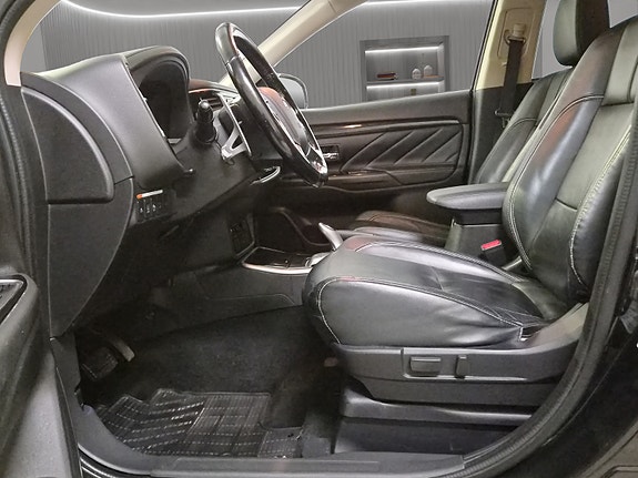 Mitsubishi Outlander 11 of 21