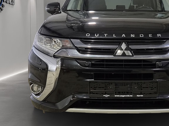 Mitsubishi Outlander 3 of 21