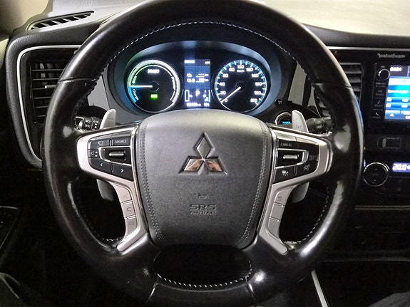Mitsubishi Outlander 14 of 21