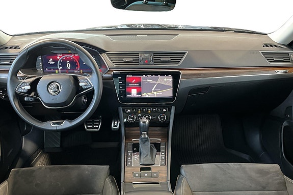 Skoda Superb 6 of 30