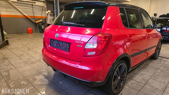 Skoda Fabia 5 of 25