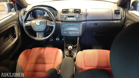 Skoda Fabia 8 of 25