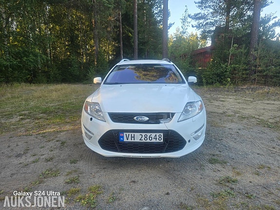 Ford Mondeo 2 of 19