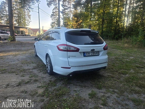 Ford Mondeo 9 of 19