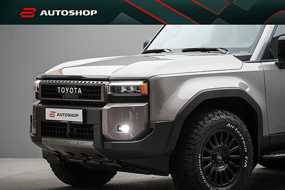 Toyota Land Cruiser 16 of 30