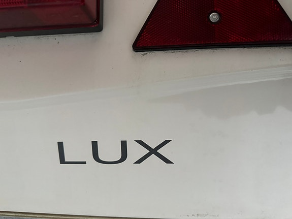 Camp-Let Apollo Lux 17 of 17