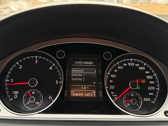 Volkswagen Passat Alltrack 24 of 24