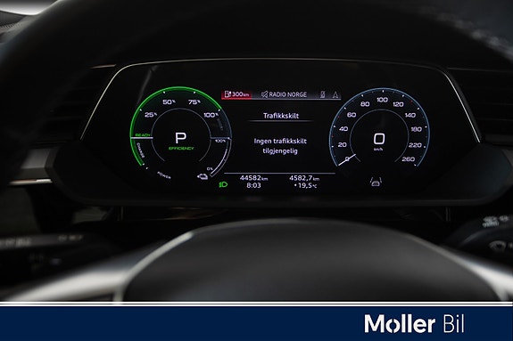 Audi Q8 e-tron 18 of 30
