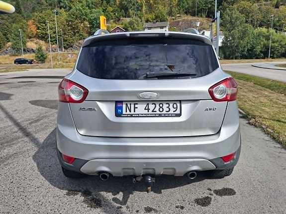 Ford Kuga 2 of 18