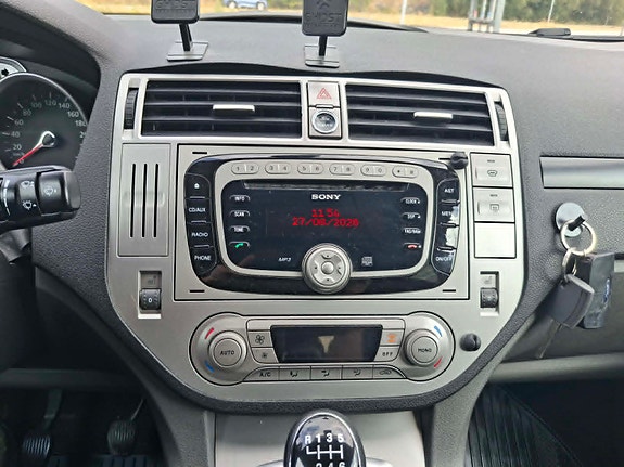 Ford Kuga 18 of 18