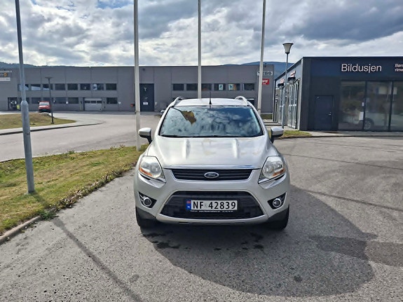 Ford Kuga 13 of 18