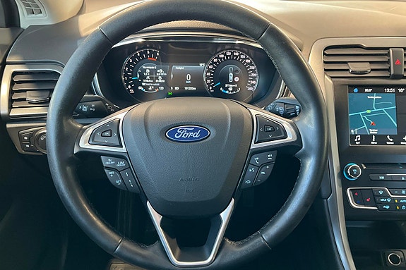 Ford Mondeo 9 of 29