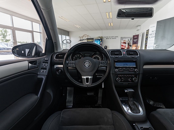Volkswagen Golf VI 22 of 30