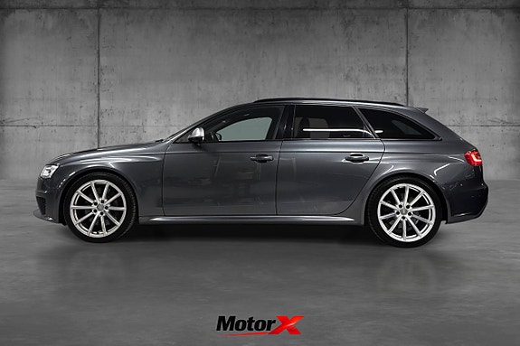 Audi RS4 7 of 30