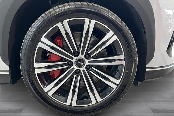 BYD Sealion 7 24 of 28