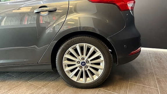 Ford Focus 9 of 30