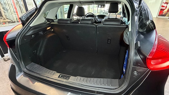 Ford Focus 16 of 30