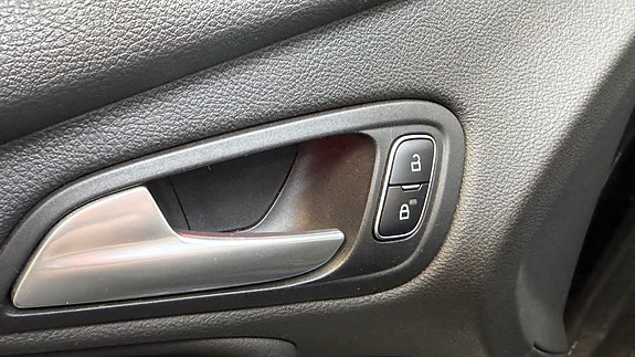 Ford Focus 26 of 30