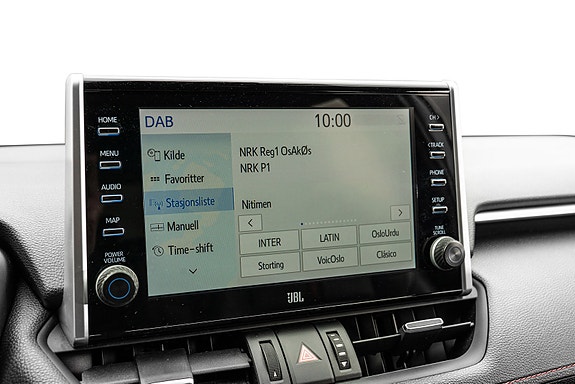 Toyota RAV4 Plug-in Hybrid 18 of 29