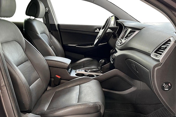 Hyundai Tucson 23 of 29
