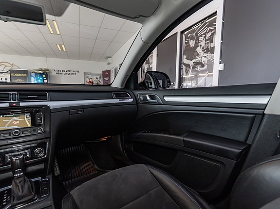 Skoda Superb 22 of 30