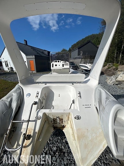 2007 Båt - 20 fots BRIG Eagle 600, Reparasjonsobjekt (ikke motor) 6 of 13