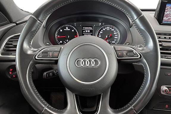 Audi Q3 16 of 28