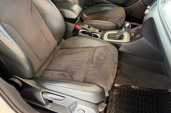 Audi Q3 11 of 28