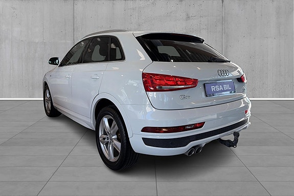 Audi Q3 4 of 28