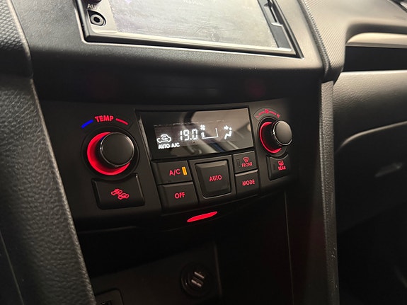 Suzuki Swift 20 of 26