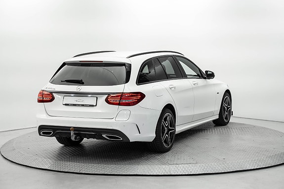 Mercedes-Benz C300 de 5 of 30