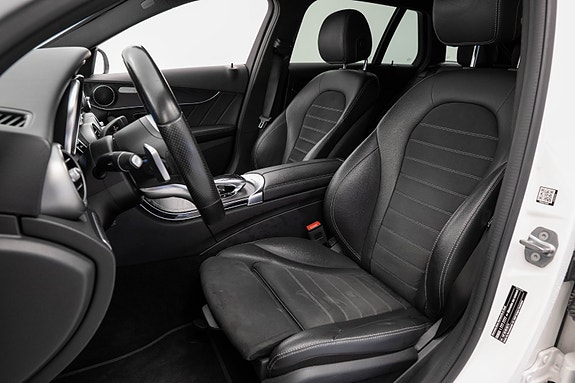 Mercedes-Benz C300 de 8 of 30