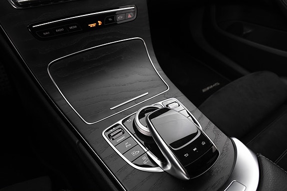 Mercedes-Benz C300 de 17 of 30