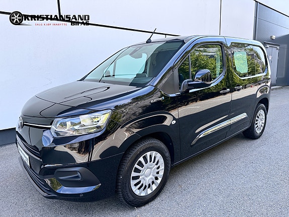 Toyota Proace City 2 of 30