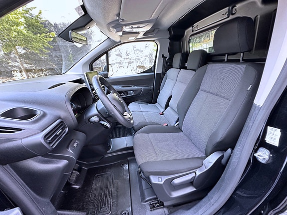 Toyota Proace City 9 of 30