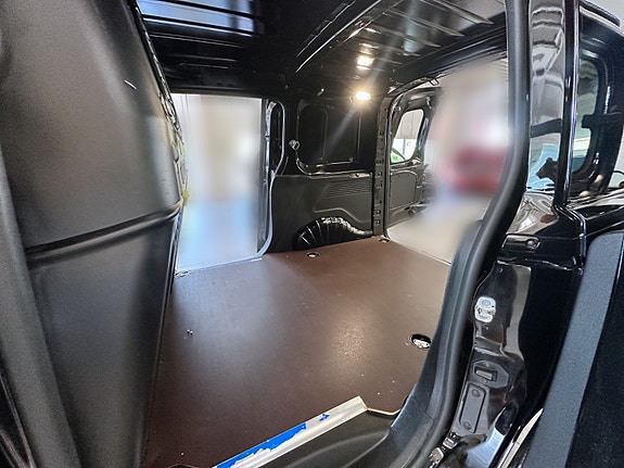 Toyota Proace City 28 of 30