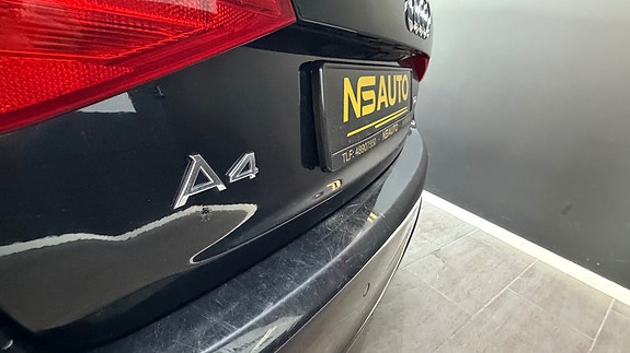 Audi A4 8 of 30