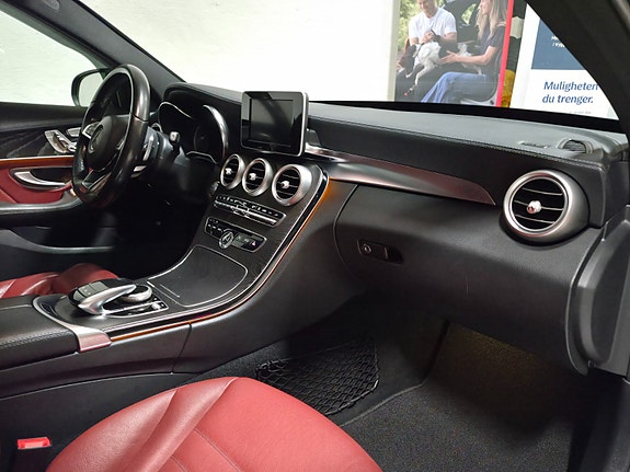Mercedes-Benz C250 d 8 of 30