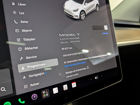Tesla Model Y 18 of 26