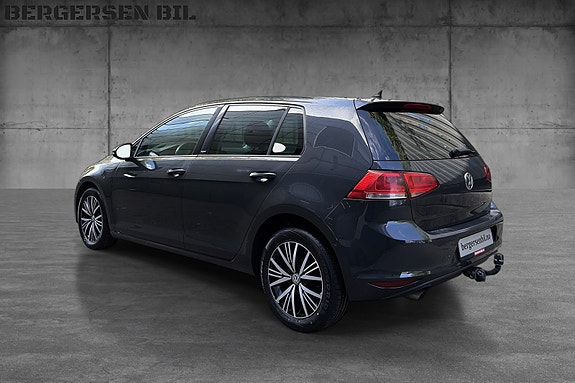 Volkswagen Golf VII 6 of 18