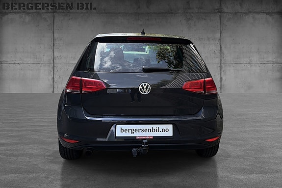 Volkswagen Golf VII 8 of 18