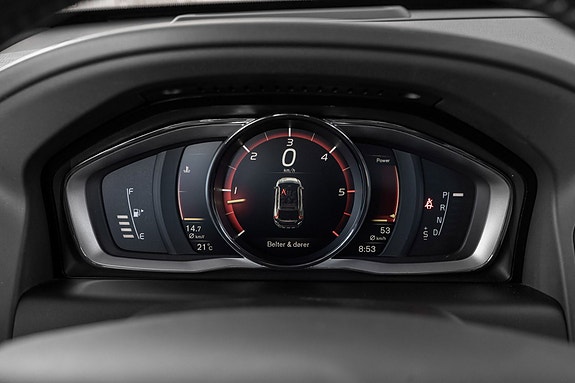 Volvo XC60 11 of 23